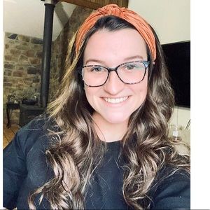 Meet your Posher, Sierra